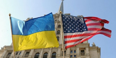 В Україну прибув ще один вантаж безпекової допомоги США зі зброєю та боєприпасами