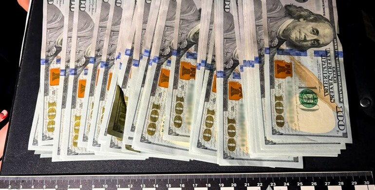 У Рівному викрили неповнолітнього афериста 