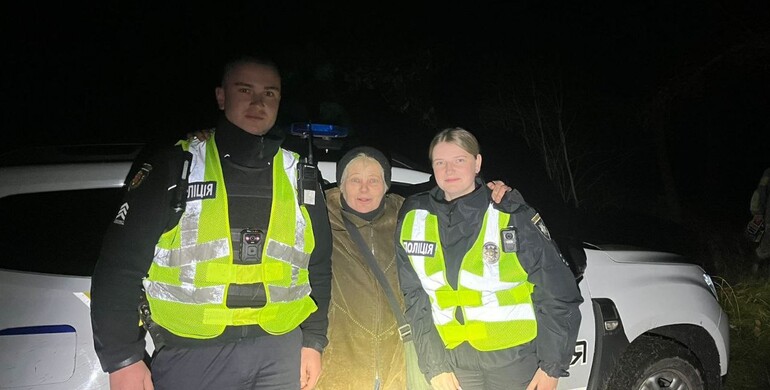 У Рівненському районі врятували жінку, яка заблукала у лісі