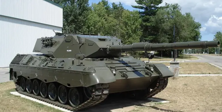 Україні відправили 50 танків Leopard 1, які в Бельгії купила невідома країна