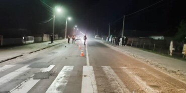 У Сарнах внаслідок ДТП за участі мотоцикла загинув пішохід
