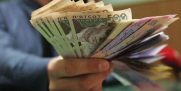 Вараський підприємець, який утеплював фасад, заволодів грошовими коштами в сумі 409 тис. грн