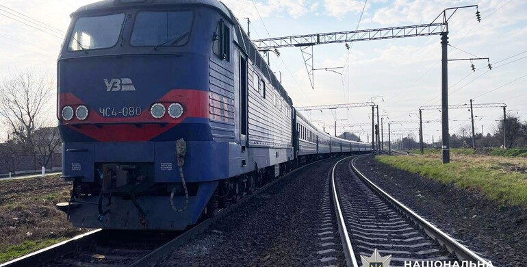 У Здолбунові внаслідок наїзду потяга загинув чоловік