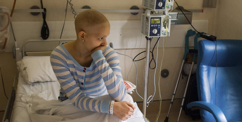 З квітня українцям планують оплачувати хіміотерапію