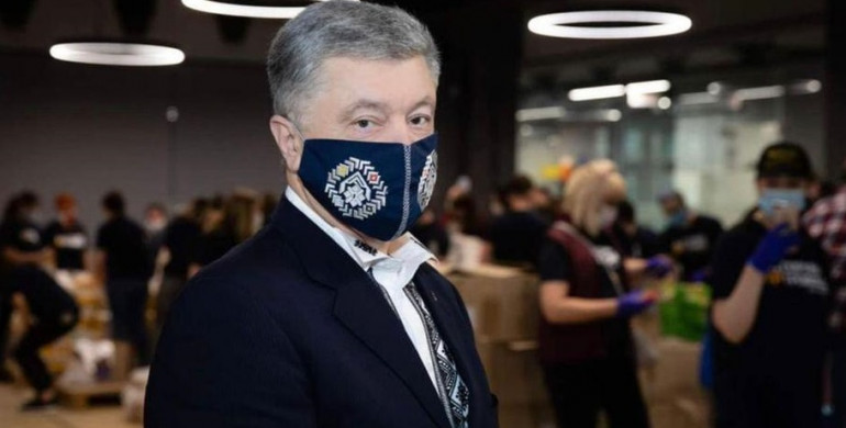 Петро Порошенко захворів коронавірусом