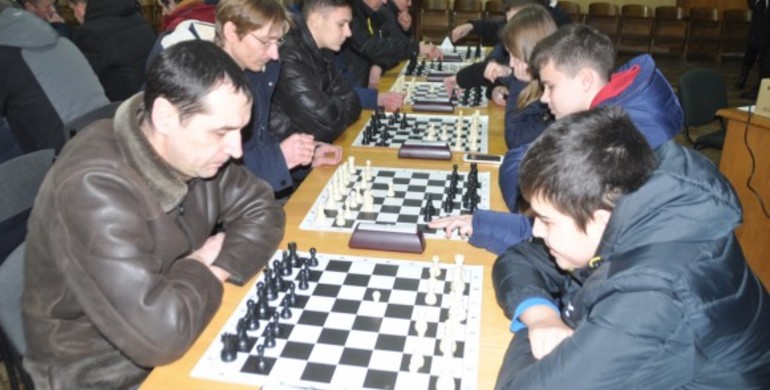 Рокитнівчани шахові чемпіони Рівненщини