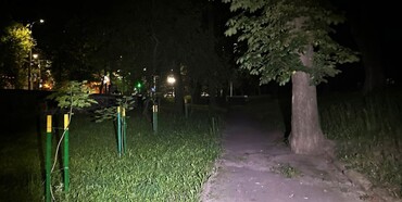 У Рівному невідомий накинувся на жінку: почав її душити та пограбував 