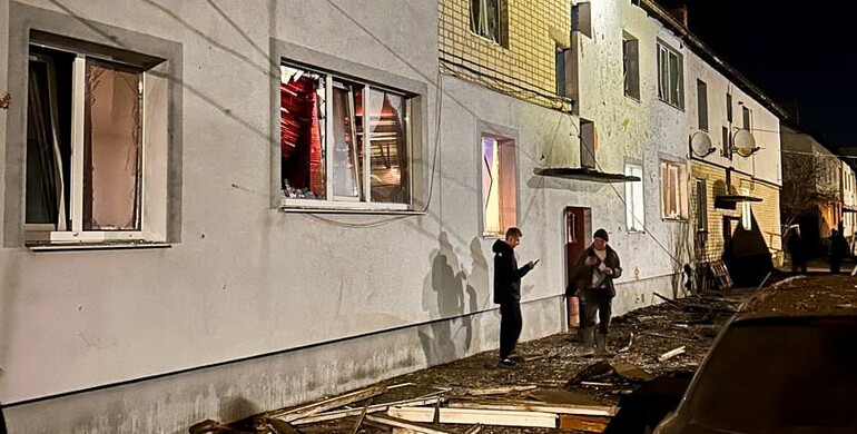 Масована ворожа атака Рівненщини: на місцях події працюють правоохоронці 