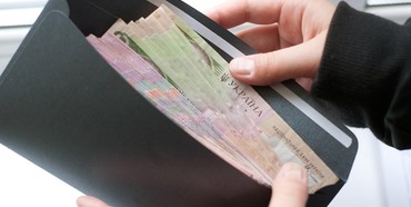 Завдяки діям державних інспекторів на Рівненщині за 9 місяців виплатили майже 20 мільйонів гривень заборгованої зарплати