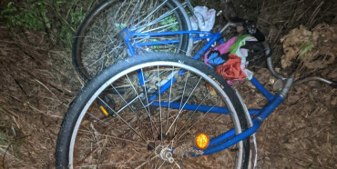На Рівненщині маршрутка на смерть збила велосипедиста (ФОТО)