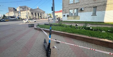 У Рівному серед дня двоє братів пограбували чоловіка 