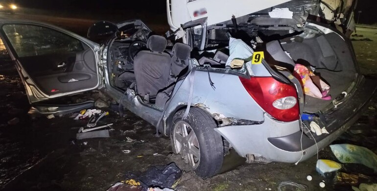 На Дубенщині внаслідок ДТП загинуло подружжя