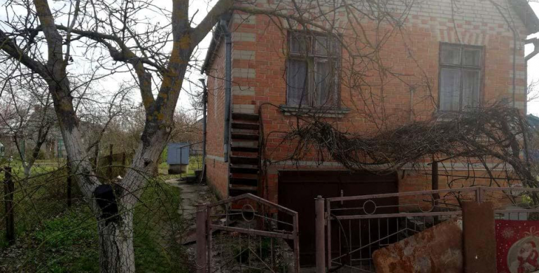 На Рівненщині затримали трьох "домушників", що обкрадали будинки