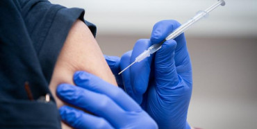 Вакцинація від COVID-19 на Рівненщині стартувала: кому робитимуть щеплення