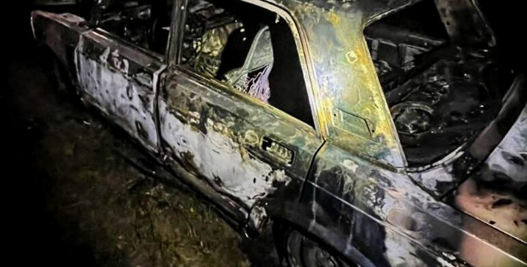 У Рівненському районі чоловік облив дружину бензином та підпалив У Рівненському районі чоловік облив дружину бензином та підпалив
