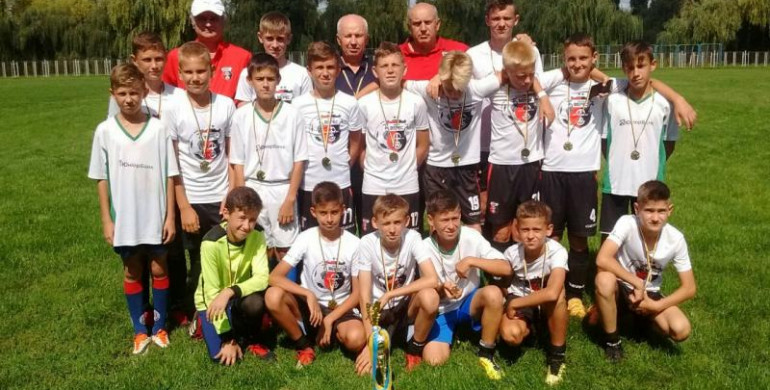 Юні рівненські вересівці перемогли на турнірі пам`яті тренера Юрія Шморгуна