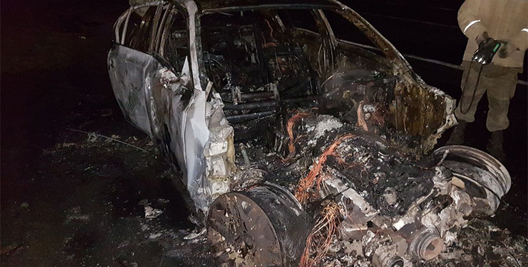 На Рівненщині згорів автомобіль "BMW"