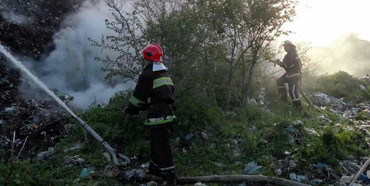 На Рівненщині знову пожежа на сміттєзвалищі 