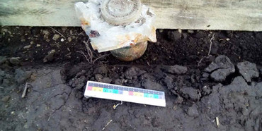 Рівненський район: чоловік викопав банку ртуті на власному подвір’ї